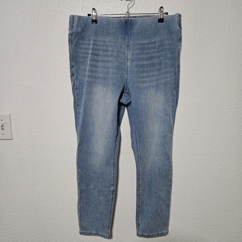 Soft Surroundings pull on jeans size petite large